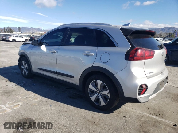 2020 Kia Niro LX with VIN KNDCB3LC6L5394187, listed as a Copart auction lot 45943335 with 163,704 mi miles and Salvage Title. Bid and sale history available at carsss.com. Image 2.