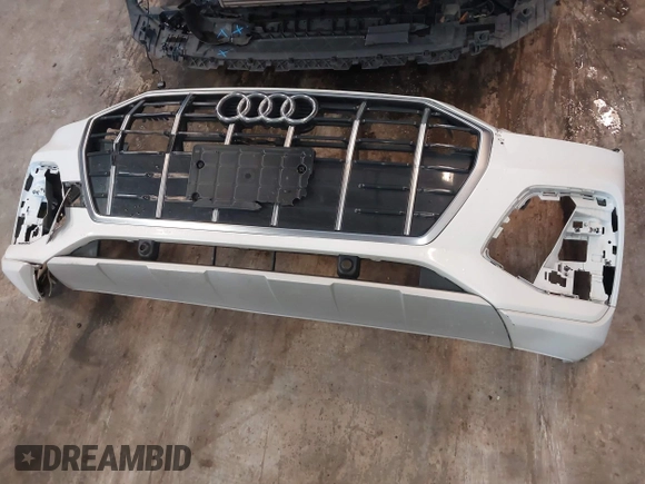 2021 Audi Q5 Premium Plus with VIN WA1BAAFY0M2110401, listed as a IAAI auction lot 42525489 with 50,080 mi miles and . Bid and sale history available at DreamBid. Image 12.