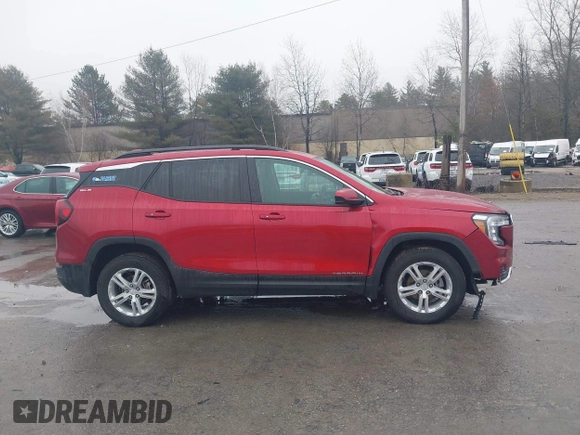 2024 GMC Terrain SLE z VIN 3GKALTEG4RL162236, wystawiony jako IAAI lot #41733811 z przebiegiem 35 542 mil mil oraz . Historia ofert i sprzedaży dostępna na DreamBid. Obrazek 13.