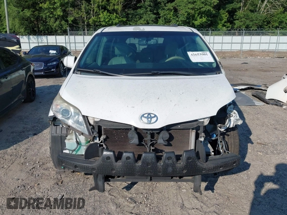 2013 Toyota Sienna XLE AAS с VIN 5TDYK3DC9DS382857, выставлен на аукционе IAAI как лот 42653901 с пробегом 118 790 миль миль и . История ставок и продаж доступна на DreamBid. Изображение 13.