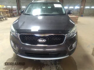 2016 Kia Sorento EX with VIN 5XYPH4A11GG147552, listed as a IAAI auction lot 41984320 with 106,494 mi miles. Bid and sale history available at carsss.com. Image 11.