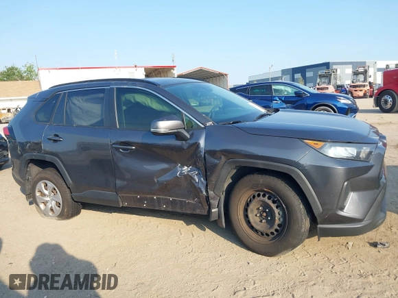 2019 Toyota RAV4 LE with VIN JTMK1RFV0KD003070, listed as a IAAI auction lot 42051761 with 86,651 mi miles. Bid and sale history available at carsss.com. Image 13.