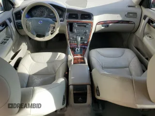 2005 Volvo V70 z VIN YV1SW592352519705, wystawiony jako Copart lot #81327574 z przebiegiem 87 708 mil mil oraz Szkoda całkowita • Salvage title. Historia ofert i sprzedaży dostępna na DreamBid. Obrazek 8.