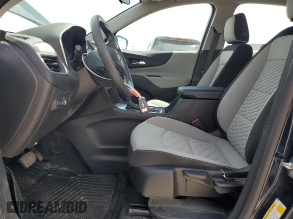 2021 Chevrolet Equinox LS z VIN 3GNAXHEV6MS128087, wystawiony jako Copart lot #55735225 z przebiegiem 24 368 mil mil oraz Szkoda całkowita • Salvage title. Historia ofert i sprzedaży dostępna na DreamBid. Obrazek 7.