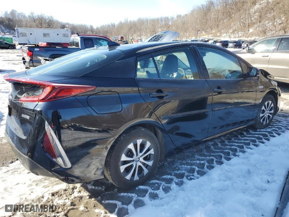 2022 Toyota Prius Prime LE with VIN JTDKAMFP2N3227570, listed as a Copart auction lot 46143545 with NaN miles and Salvage Title. Bid and sale history available at carsss.com. Image 3.