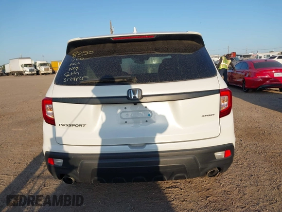 2021 Honda Passport Sport with VIN 5FNYF7H28MB000285, listed as a IAAI auction lot 41947386 with 25,496 mi miles and . Bid and sale history available at DreamBid. Image 16.