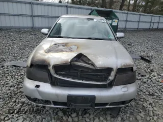 2001 Audi A4 with VIN WAUDC68D81A012246, listed as a Copart auction lot 48749525 with 60,876 mi miles and Salvage Title. Bid and sale history available at carsss.com. Image 5.