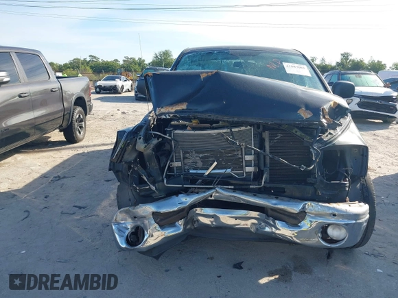 2007 Dodge Ram 1500 SLT with VIN 1D7HA182X7S178319, listed as a IAAI auction lot 41887003 with 194,314 mi miles. Bid and sale history available at carsss.com. Image 6.