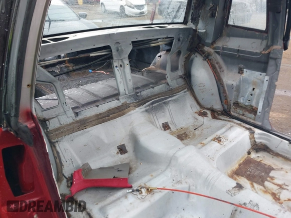 1984 Chevrolet Monte Carlo z VIN 1G1AZ37GXER150014, wystawiony jako IAAI lot #41739591 z przebiegiem Nie podano mil oraz . Historia ofert i sprzedaży dostępna na DreamBid. Obrazek 8.
