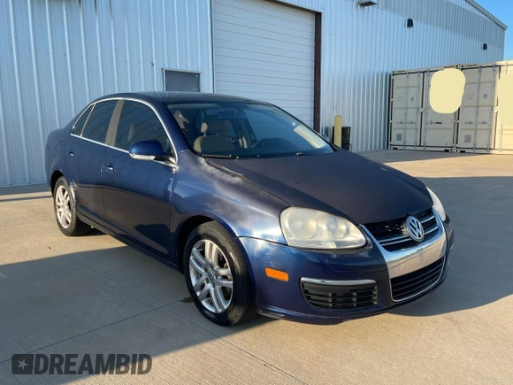 2007 Volkswagen Jetta 2.5 with VIN 3VWRF71K07M133263, listed as a Copart auction lot 57188265 with 136,825 mi miles and Clean title. Bid and sale history available at DreamBid. Image 1.