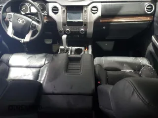 2014 Toyota Tundra Limited z VIN 5TFHY5F18EX411007, wystawiony jako Copart lot #43234915 z przebiegiem 172 193 mil mil oraz Szkoda całkowita • Salvage title. Historia ofert i sprzedaży dostępna na DreamBid. Obrazek 8.