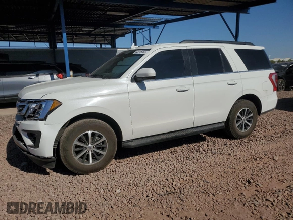 2021 Ford Expedition XLT z VIN 1FMJU1HT8MEA02693, wystawiony jako Copart lot #52815055 z przebiegiem 67 767 mil mil oraz Szkoda całkowita • Salvage title. Historia ofert i sprzedaży dostępna na DreamBid. Obrazek 1.