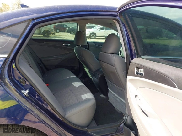 2014 Hyundai Sonata GLS with VIN 5NPEB4AC1EH889286, listed as a IAAI auction lot 41967498 with 113,033 mi miles. Bid and sale history available at carsss.com. Image 8.