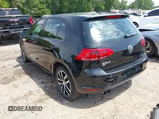 2017 Volkswagen Golf S z VIN 3VW217AU1HM062321, wystawiony jako IAAI lot #42247524 z przebiegiem 163 967 mil mil oraz . Historia ofert i sprzedaży dostępna na DreamBid. Obrazek 3.