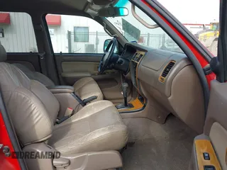 2000 Toyota 4Runner SR5 with VIN JT3GN86R4Y0165201, listed as a IAAI auction lot 42023494 with 153,517 mi miles and . Bid and sale history available at DreamBid. Image 5.