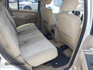 2010 Ford Explorer XLT z VIN 1FMEU6DE2AUA05113, wystawiony jako IAAI lot #42649518 z przebiegiem 114 391 mil mil oraz . Historia ofert i sprzedaży dostępna na DreamBid. Obrazek 8.