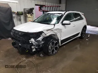 2024 Kia Niro EX Touring with VIN KNDCR3LE8R5148957, listed as a Copart auction lot 80147794 with 3,021 mi miles and Salvage Title. Bid and sale history available at carsss.com. Image 1.