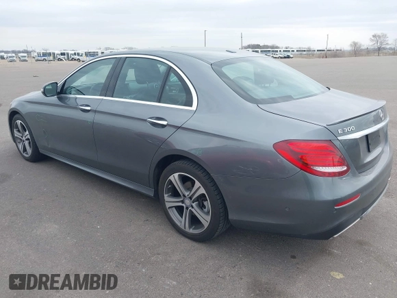 2017 Mercedes-Benz E 300 Luxury with VIN WDDZF4KB1HA128626, listed as a IAAI auction lot 42063402 with 77,909 mi miles and . Bid and sale history available at DreamBid. Image 3.