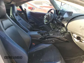 2019 Aston Martin Vantage z VIN SCFSMGAW9KGN00355, wystawiony jako Copart lot #42328315 z przebiegiem Nie podano mil oraz Nie do naprawy • Non repairable. Historia ofert i sprzedaży dostępna na DreamBid. Obrazek 10.