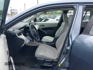 2024 Toyota Corolla Cross L with VIN 7MUAAAAG4RV106731, listed as a IAAI auction lot 42373872 with 13,065 mi miles and . Bid and sale history available at DreamBid. Image 5.