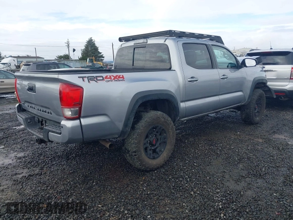 2017 Toyota Tacoma SR5 с VIN 3TMCZ5AN4HM093205, выставлен на аукционе IAAI как лот 42317012 с пробегом 133 638 миль миль и . История ставок и продаж доступна на DreamBid. Изображение 4.
