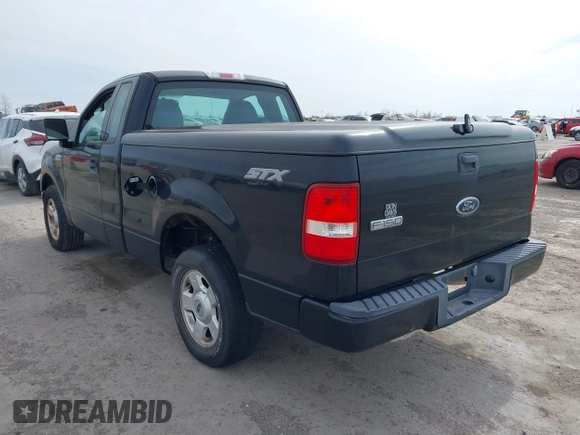 2004 Ford F-150 XL with VIN 1FTRF12W34KD85187, listed as a IAAI auction lot 41737266 with 105,101 mi miles. Bid and sale history available at carsss.com. Image 3.