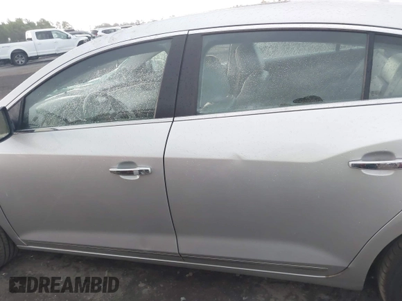 2011 Buick LaCrosse CXL with VIN 1G4GC5ED0BF169316, listed as a IAAI auction lot 42271410 with Not provided miles and . Bid and sale history available at DreamBid. Image 14.