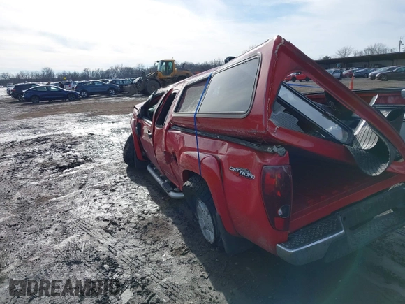 2005 GMC Canyon SLE Z71 with VIN 1GTDT196558252499, listed as a IAAI auction lot 41479498 with 132,669 mi miles. Bid and sale history available at carsss.com. Image 3.