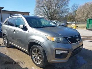 2012 Kia Sorento SX with VIN 5XYKW4A22CG293994, listed as a IAAI auction lot 41785367 with 152,636 mi miles. Bid and sale history available at carsss.com. Image 1.