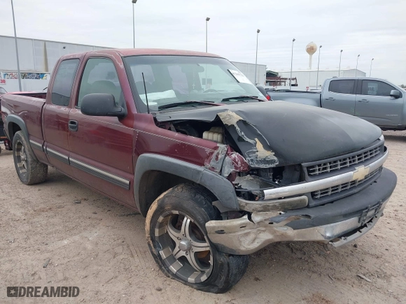 2002 Chevrolet Silverado 1500 LT with VIN 1GCEK19T02E240092, listed as a IAAI auction lot 41265722 with 228,065 mi miles. Bid and sale history available at carsss.com. Image 1.