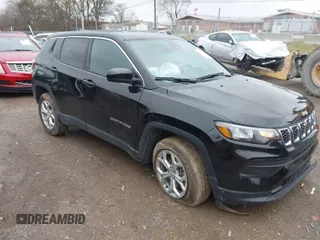 2024 Jeep Compass Sport with VIN 3C4NJDAN5RT166776, listed as a IAAI auction lot 41557839 with 11,821 mi miles. Bid and sale history available at carsss.com. Image 1.