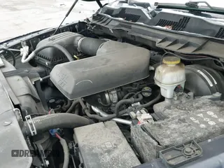 2018 Ram 1500 Big Horn z VIN 1C6RR7GGXJS115582, wystawiony jako IAAI lot #41722350 z przebiegiem 97 945 mil mil oraz . Historia ofert i sprzedaży dostępna na DreamBid. Obrazek 24.