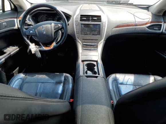 2016 Lincoln MKZ z VIN 3LN6L2JK1GR617572, wystawiony jako Copart lot #59119845 z przebiegiem 155 191 mil mil oraz Szkoda całkowita • Salvage title. Historia ofert i sprzedaży dostępna na DreamBid. Obrazek 8.