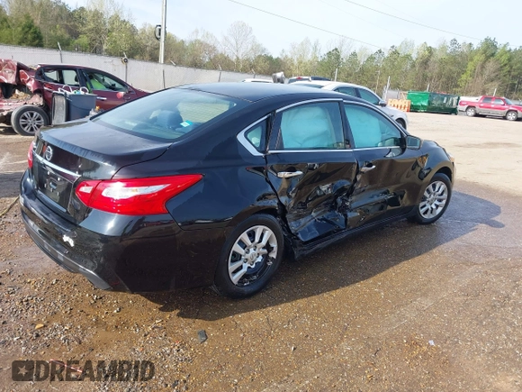 2017 Nissan Altima 2.5 SV with VIN 1N4AL3AP7HC142659, listed as a IAAI auction lot 41922160 with 133,404 mi miles. Bid and sale history available at carsss.com. Image 4.