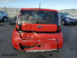 2019 Kia Soul + with VIN KNDJP3A59K7698372, listed as a Copart auction lot 86317784 with 133,340 mi miles and Salvage Title. Bid and sale history available at carsss.com. Image 6.