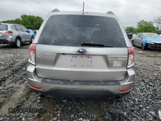 2011 Subaru Forester X Limited z VIN JF2SHAECXBH740090, wystawiony jako Copart lot #56787735 z przebiegiem 158 096 mil mil oraz Czysty tytuł • Clean title. Historia ofert i sprzedaży dostępna na DreamBid. Obrazek 6.