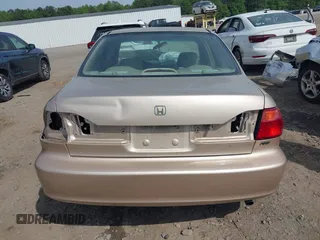 2000 Honda Accord EX with VIN 1HGCG1651YA025062, listed as a IAAI auction lot 42123069 with 221,614 mi miles and . Bid and sale history available at DreamBid. Image 16.