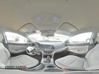 2017 Hyundai Elantra SE z VIN 5NPD84LF8HH049513, wystawiony jako Copart lot #51617715 z przebiegiem 166 025 mil mil oraz Szkoda całkowita • Salvage title. Historia ofert i sprzedaży dostępna na DreamBid. Obrazek 12.