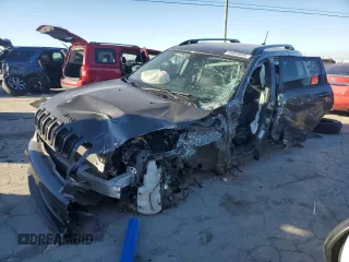 2018 Jeep Cherokee Latitude Tech Connect с VIN 1C4PJLCBXJD612257, выставлен на аукционе Copart как лот 84059694 с пробегом 83 649 миль миль и Списание • Salvage title. История ставок и продаж доступна на DreamBid. Изображение 1.