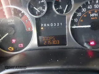 2006 Hummer H3 with VIN 5GTDN136068173903, listed as a IAAI auction lot 42105902 with 215,303 mi miles. Bid and sale history available at carsss.com. Image 7.