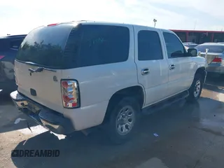 2002 Chevrolet Tahoe LS with VIN 1GNEC13Z62R224263, listed as a IAAI auction lot 42511107 with Not provided miles and . Bid and sale history available at DreamBid. Image 4.