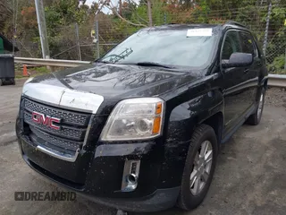2013 GMC Terrain SLT with VIN 2GKFLUE33D6111395, listed as a IAAI auction lot 41859956 with 208,198 mi miles and . Bid and sale history available at carsss.com. Image 2.