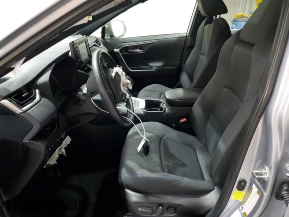 2022 Toyota RAV4 Hybrid SE with VIN JTM16RFVXND052911, listed as a Copart auction lot 62829175 with 84,035 mi miles and Salvage title. Bid and sale history available at DreamBid. Image 7.