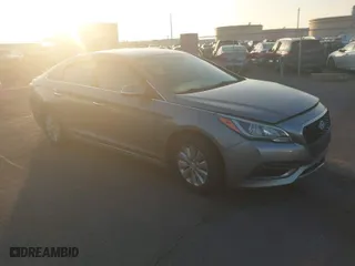 2017 Hyundai Sonata Hybrid SE with VIN KMHE24L35HA074609, listed as a IAAI auction lot 41177631 with 109,259 mi miles. Bid and sale history available at carsss.com. Image 1.
