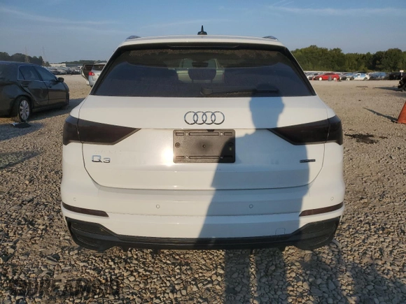 2020 Audi Q3 S line Prestige with VIN WA1FECF39L1008492, listed as a Copart auction lot 68421773 with 58,405 mi miles and Salvage Title. Bid and sale history available at carsss.com. Image 6.