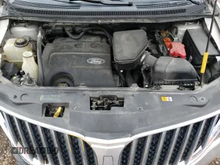 2011 Lincoln MKX z VIN 2LMDJ8JK2BBJ32076, wystawiony jako Copart lot #53683345 z przebiegiem 131 501 mil mil oraz Szkoda całkowita • Salvage title. Historia ofert i sprzedaży dostępna na DreamBid. Obrazek 12.