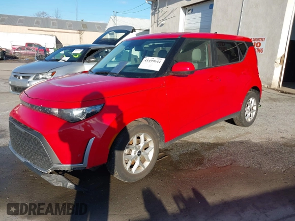 2023 Kia Soul LX with VIN KNDJ23AU2P7191374, listed as a IAAI auction lot 41499644 with 51,392 mi miles. Bid and sale history available at carsss.com. Image 17.