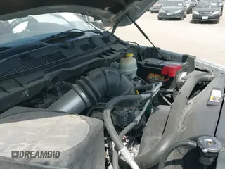 2014 Ram 1500 Sport z VIN 1C6RR6MT1ES366721, wystawiony jako IAAI lot #43090722 z przebiegiem 180 062 mil mil oraz . Historia ofert i sprzedaży dostępna na DreamBid. Obrazek 18.