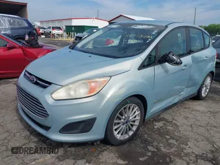 2013 Ford C-Max SE z VIN 1FADP5AU4DL511362, wystawiony jako IAAI lot #42073682 z przebiegiem 160 960 mil mil oraz . Historia ofert i sprzedaży dostępna na DreamBid. Obrazek 2.