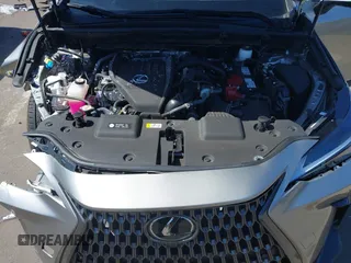 2024 Lexus NX 350 Premium z VIN 2T2GGCEZ3RC049310, wystawiony jako IAAI lot #42551581 z przebiegiem 12 938 mil mil oraz . Historia ofert i sprzedaży dostępna na DreamBid. Obrazek 10.